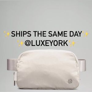 Everywhere Belt Bag in White Opal- Brand New